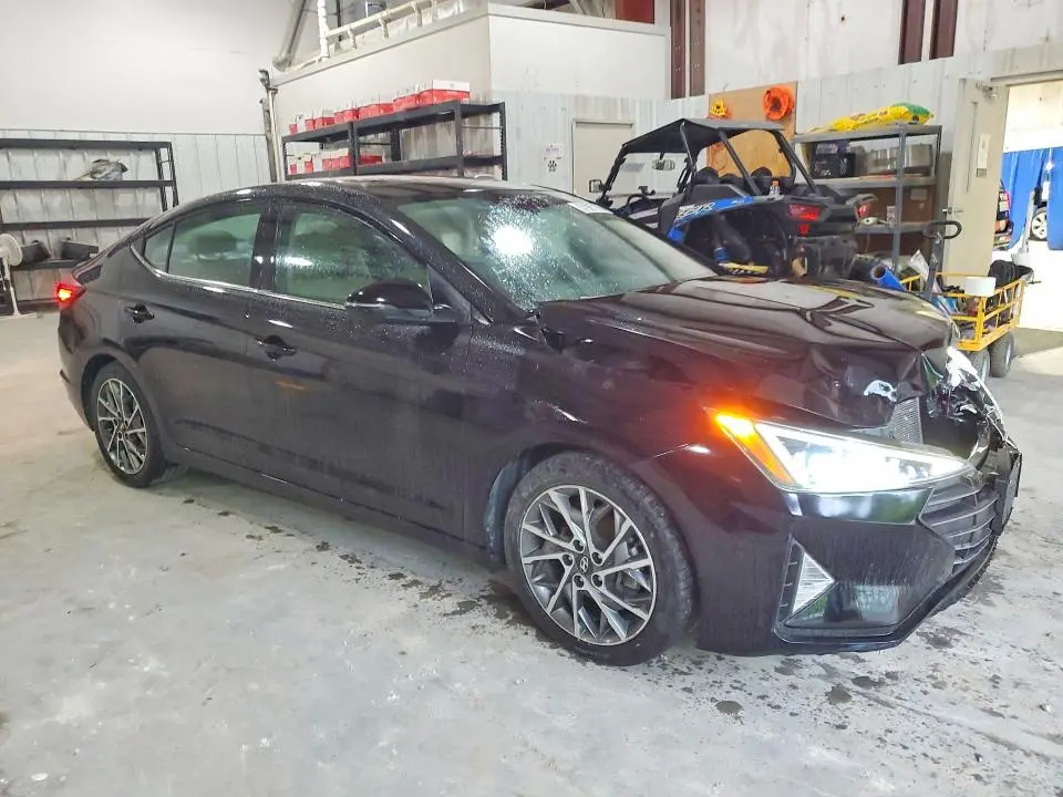 2019 HYUNDAI ELANTRA LIMITED  