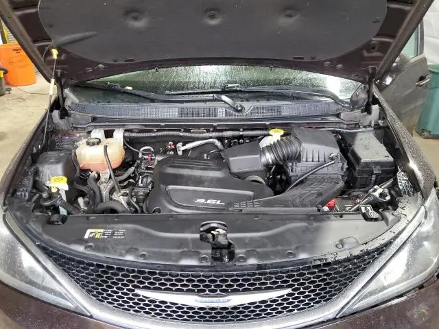 2017 CHRYSLER PACIFICA TOURING L  