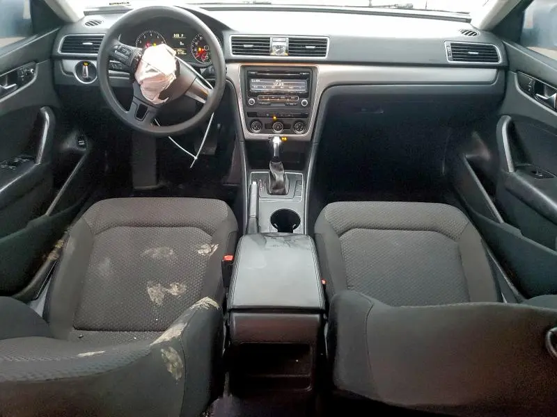 2013 VOLKSWAGEN PASSAT S  