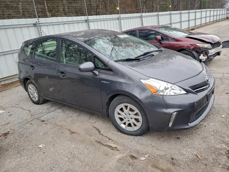 2014 TOYOTA PRIUS V   