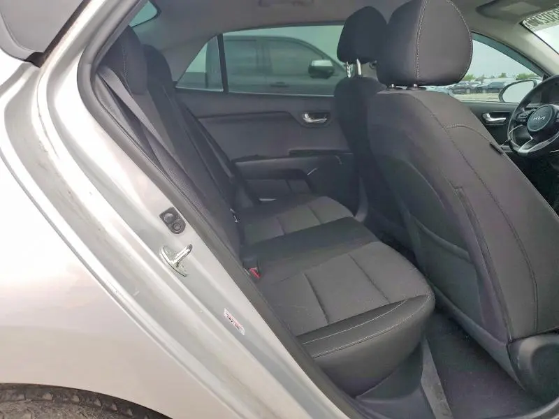 2023 KIA RIO LX  