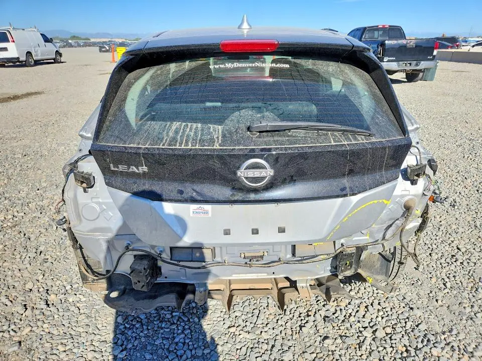 2025 NISSAN LEAF S  
