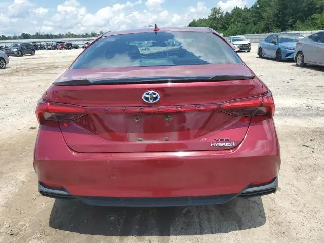 2019 TOYOTA AVALON XLE  