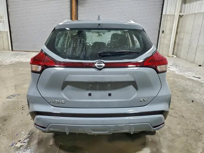 2024 NISSAN KICKS SV  
