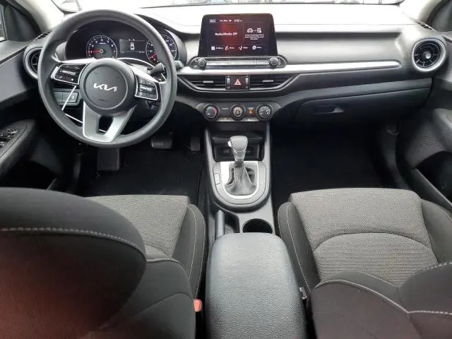 2022 KIA FORTE FE  