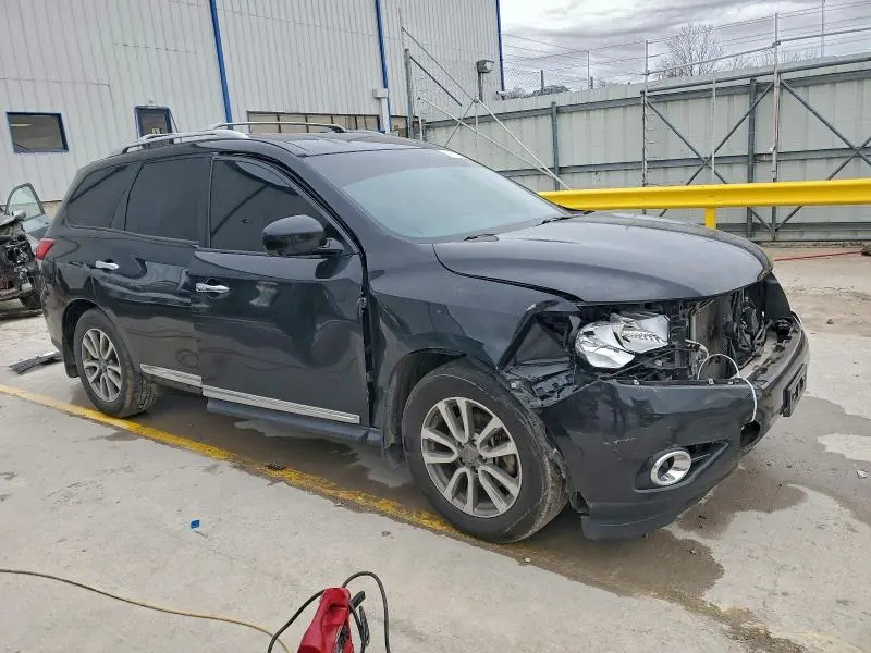 2016 NISSAN PATHFINDER S  