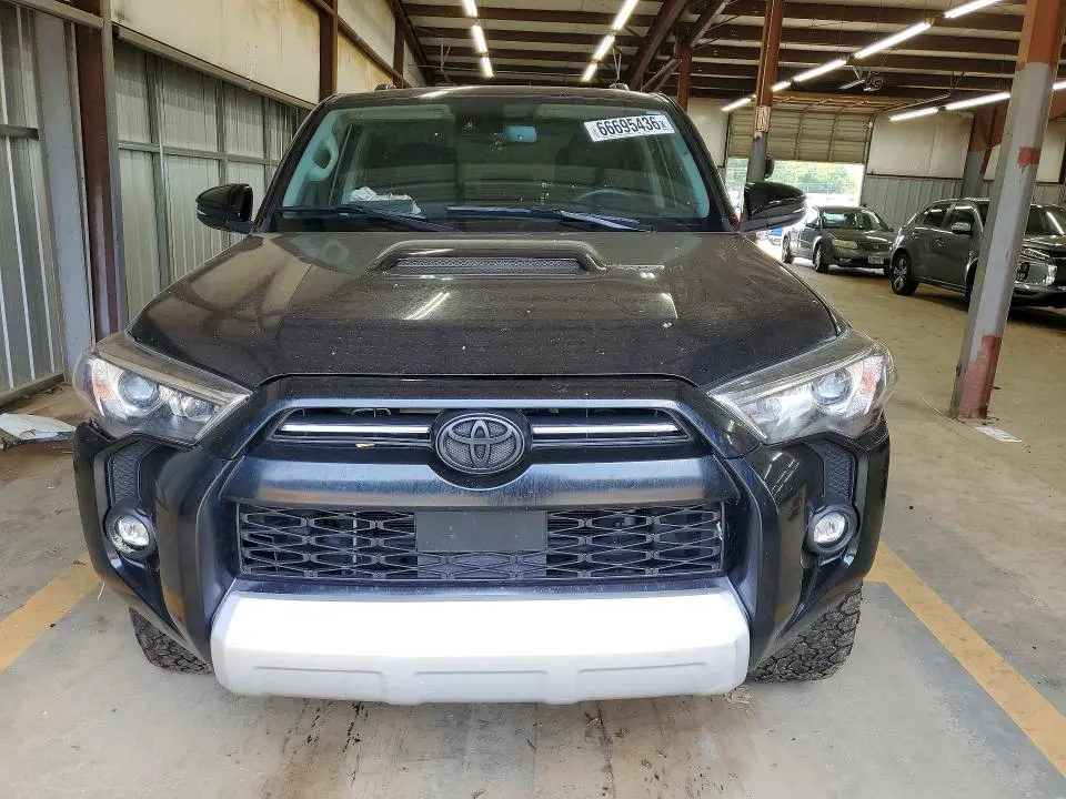 2021 TOYOTA 4RUNNER TRD OFF-ROAD PREMIUM  