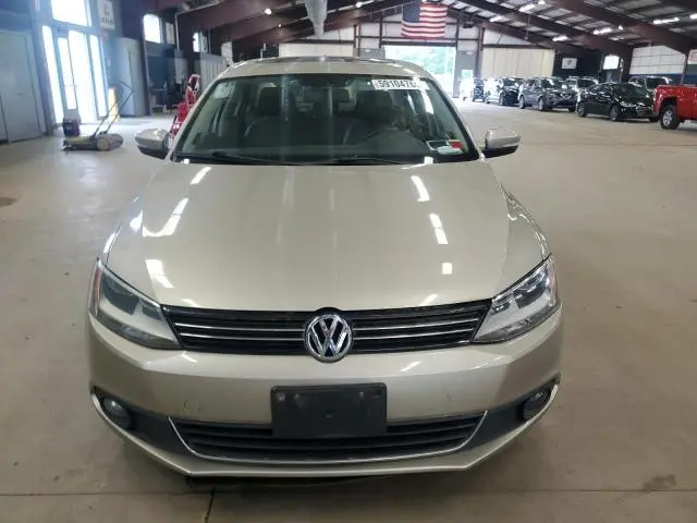 2013 VOLKSWAGEN JETTA TDI  