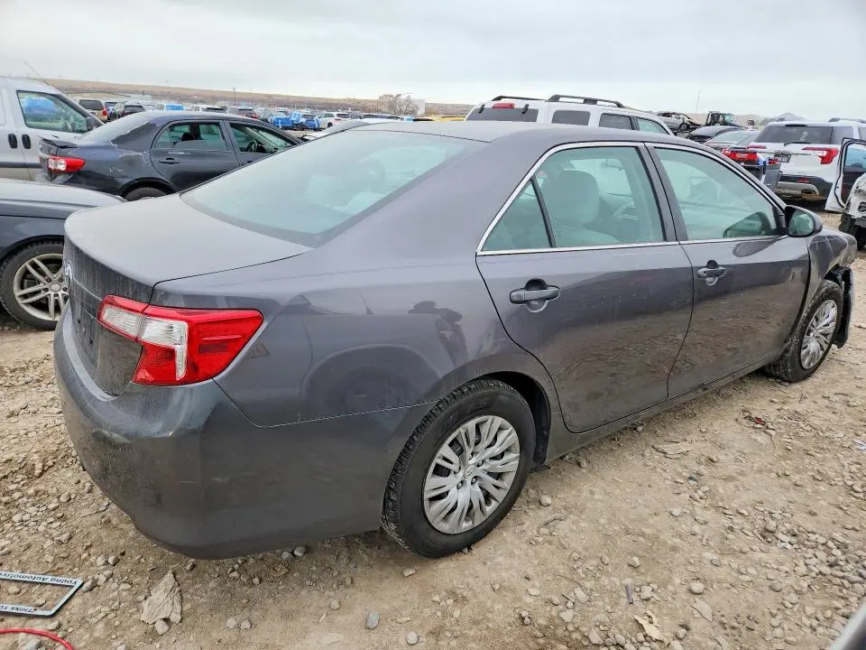 2014 TOYOTA CAMRY   