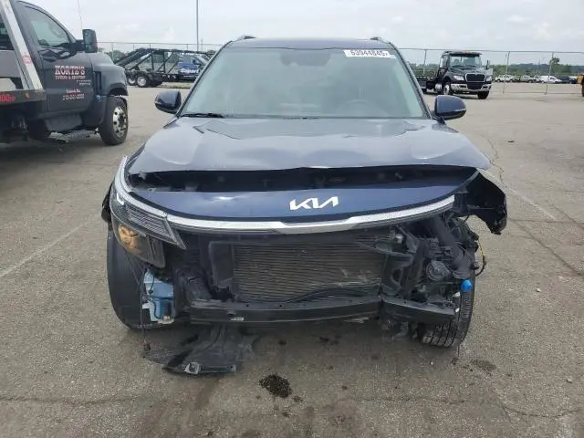 2023 KIA SELTOS EX  