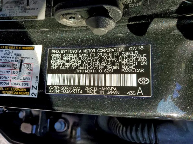 2019 TOYOTA C-HR XLE  