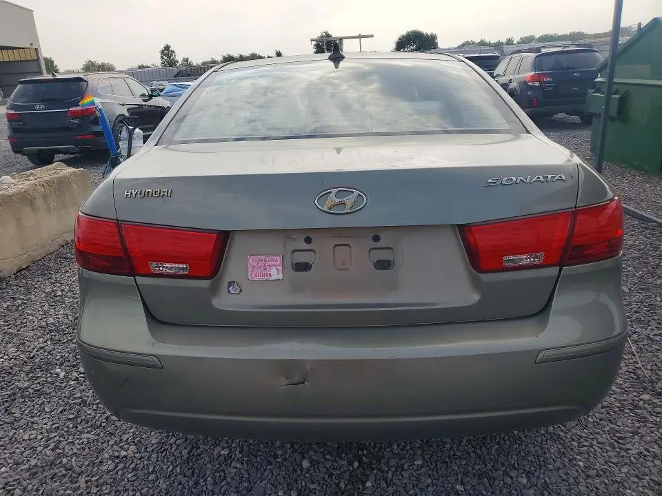 2010 HYUNDAI SONATA GLS  