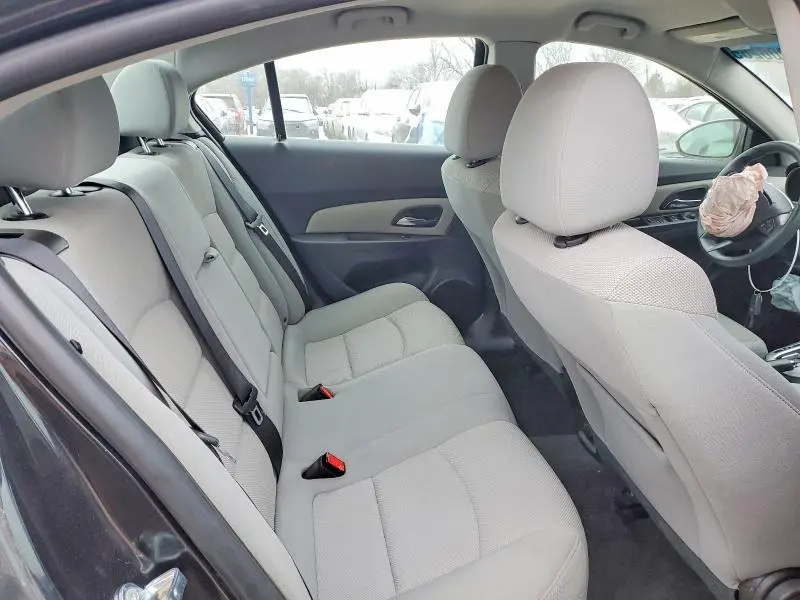 2015 CHEVROLET CRUZE LT  