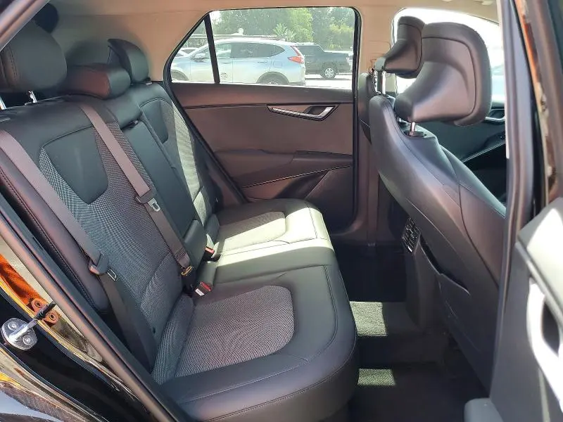 2024 KIA NIRO EX TOURING  