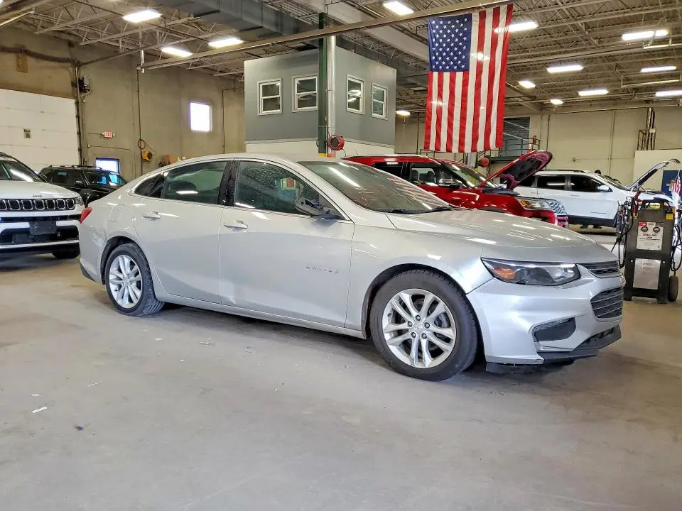 2017 CHEVROLET MALIBU LT  