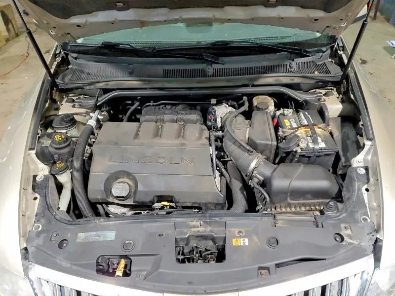 2011 LINCOLN MKS   
