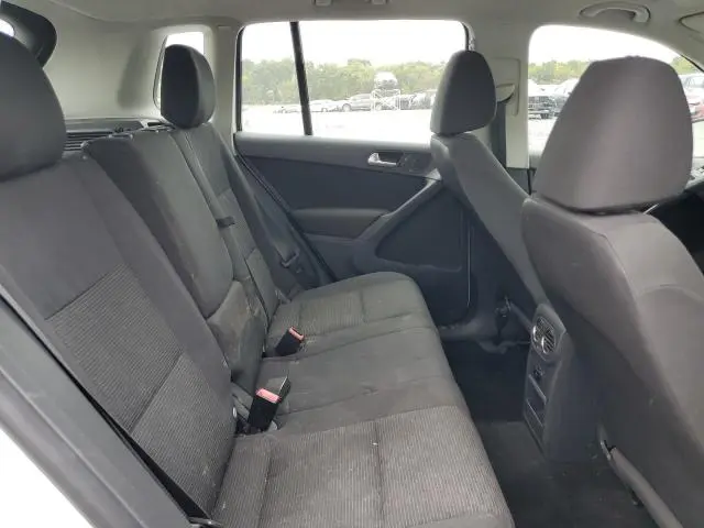 2013 VOLKSWAGEN TIGUAN S  