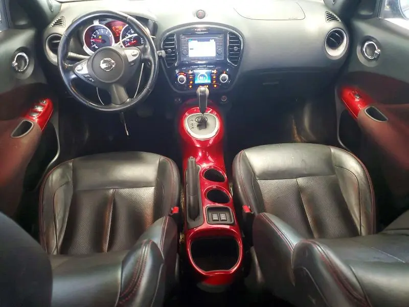2011 NISSAN JUKE S  