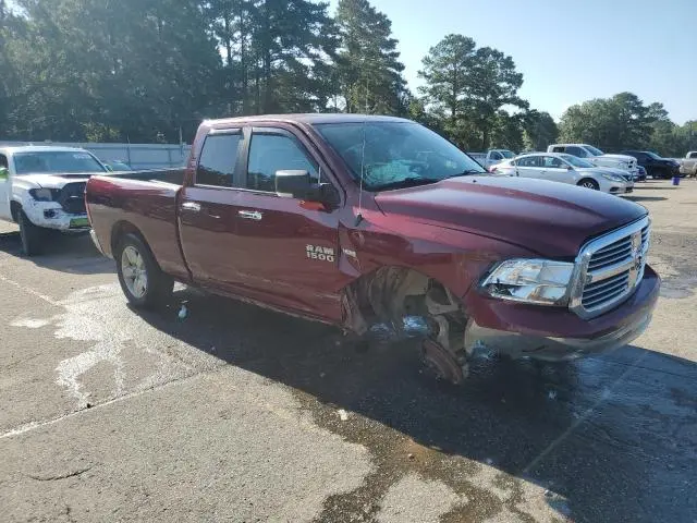 2017 RAM 1500 SLT