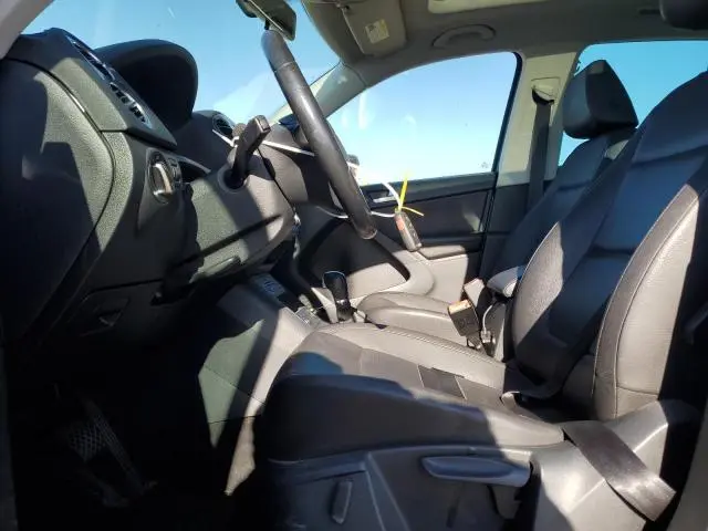 2014 VOLKSWAGEN TIGUAN S  