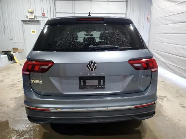 2022 VOLKSWAGEN TIGUAN SE  