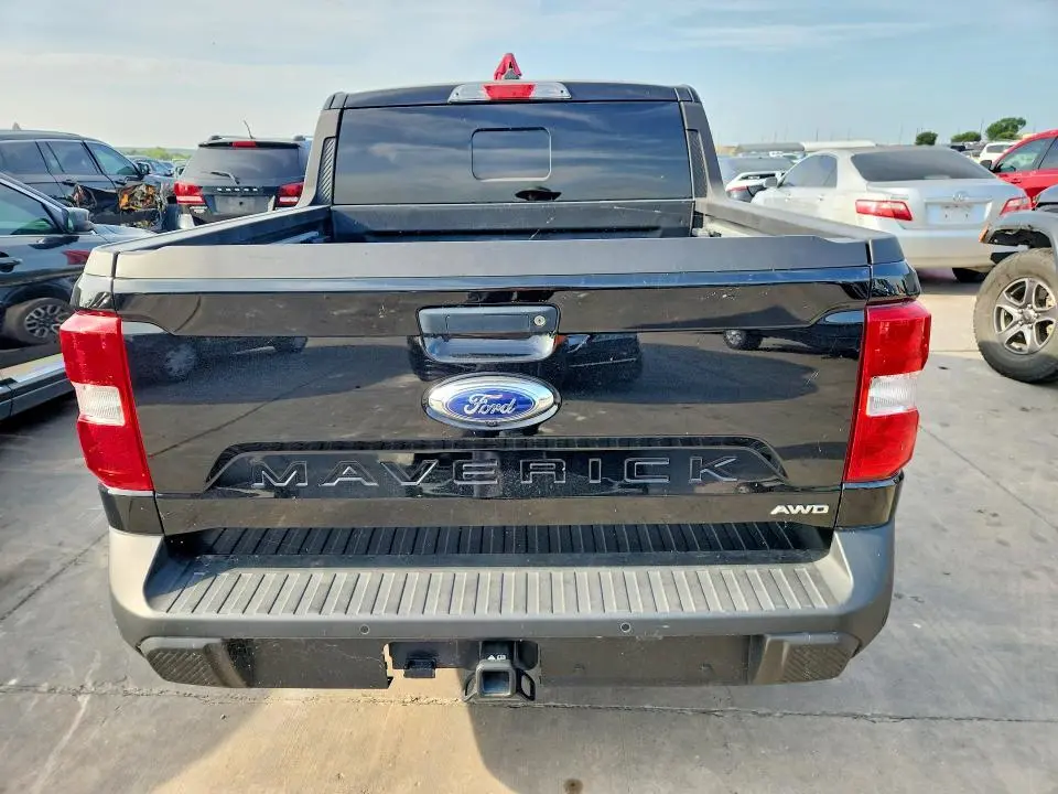 2024 FORD MAVERICK LARIAT  