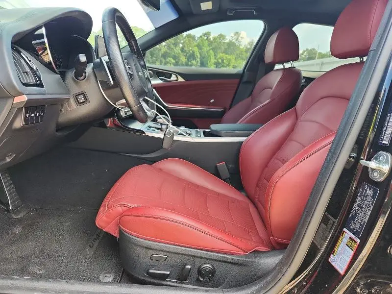2023 KIA STINGER GT2  