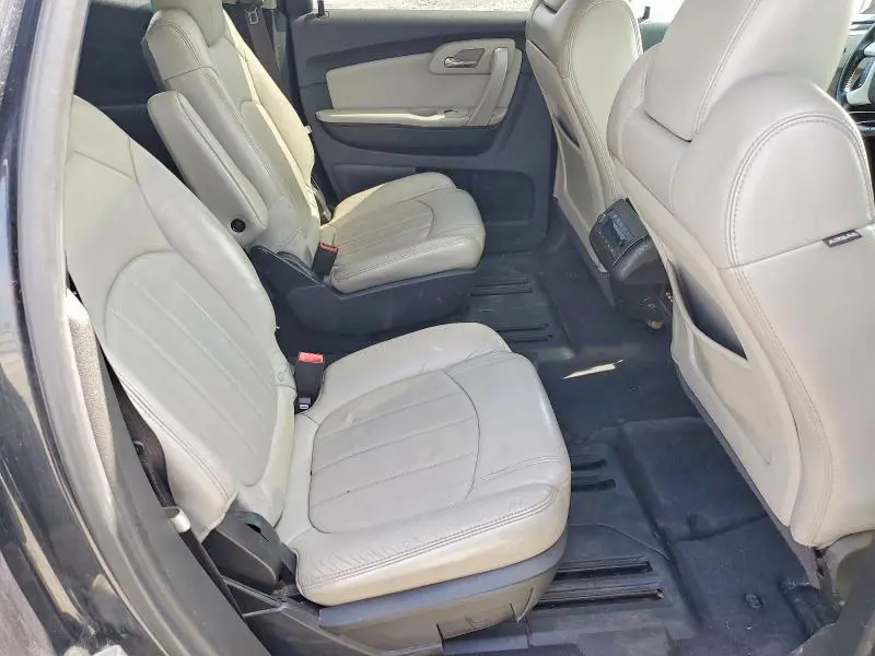 2010 CHEVROLET TRAVERSE LTZ  
