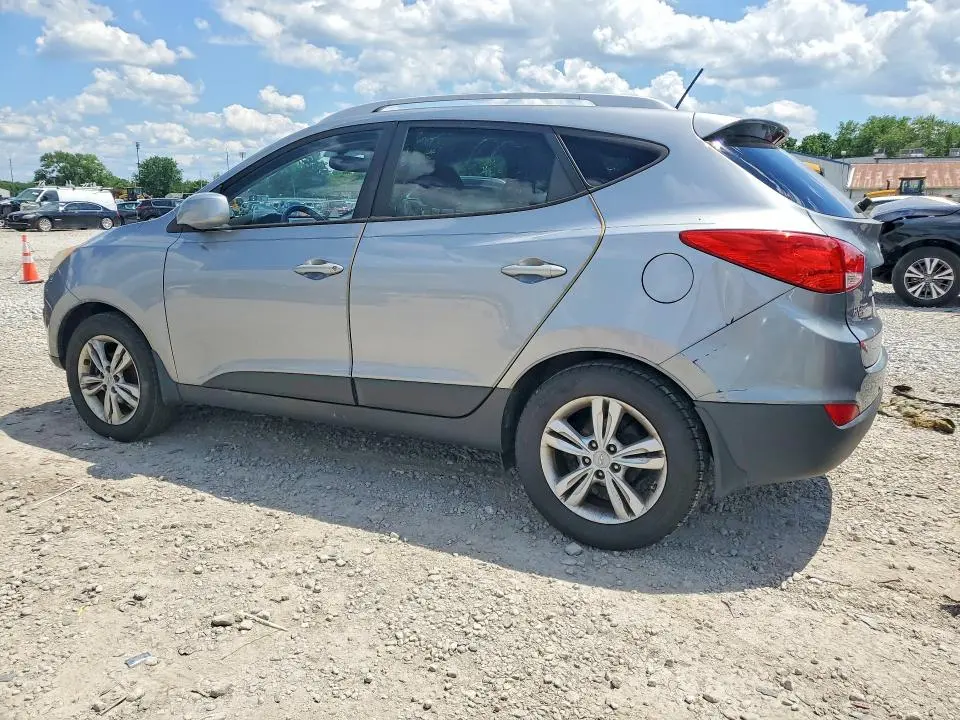 2011 HYUNDAI TUCSON GLS  