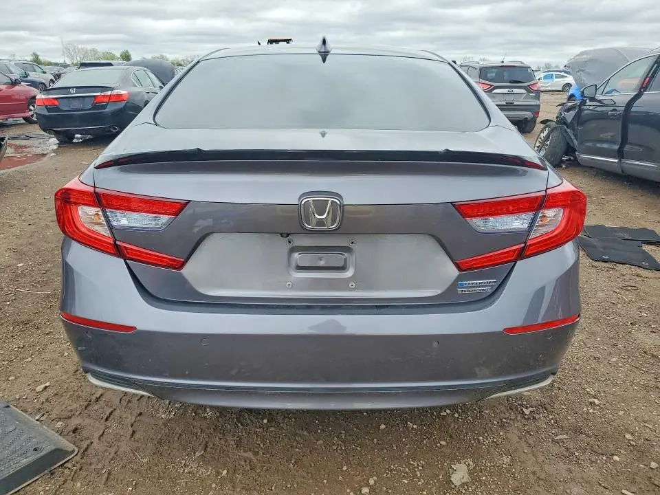 2018 HONDA ACCORD TOURING HYBRID  