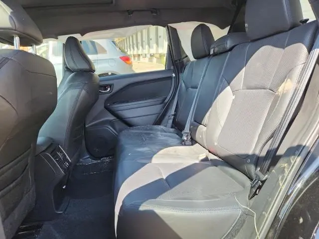 2025 SUBARU FORESTER LIMITED  