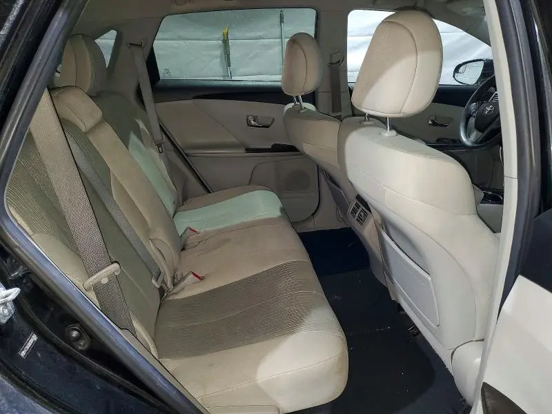 2013 TOYOTA VENZA LE  