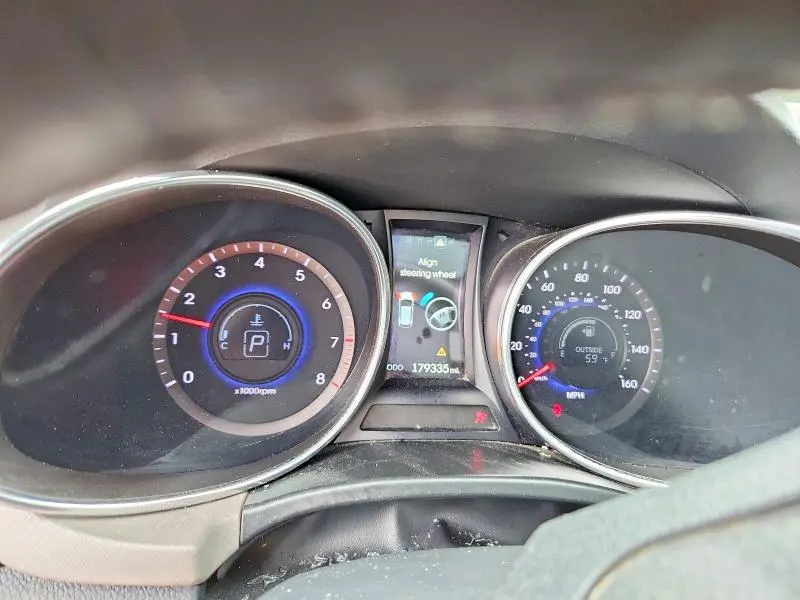 2016 HYUNDAI SANTA FE SE  