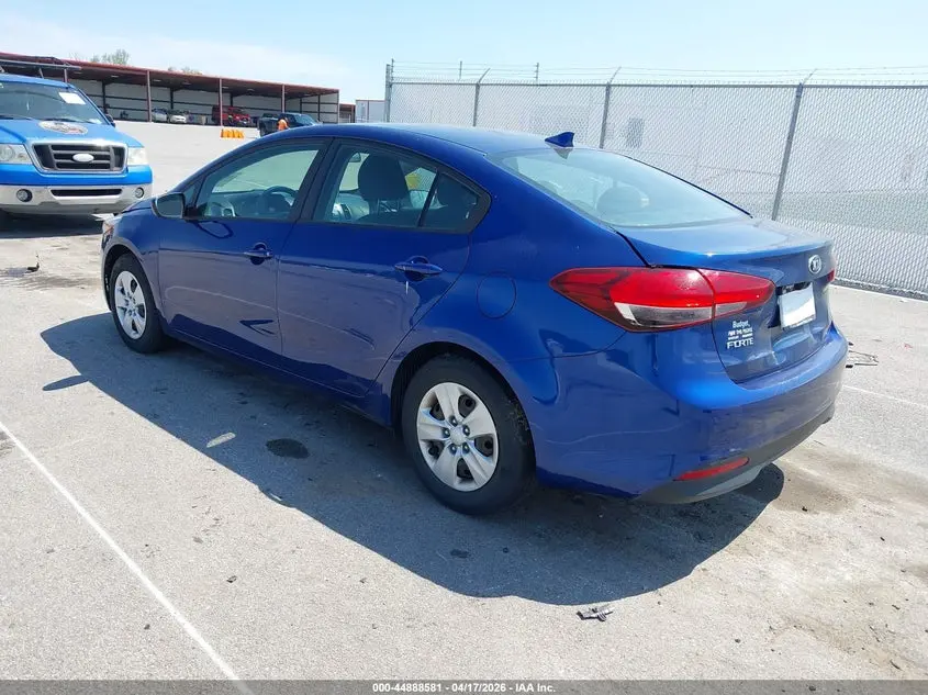 2018 KIA FORTE LX