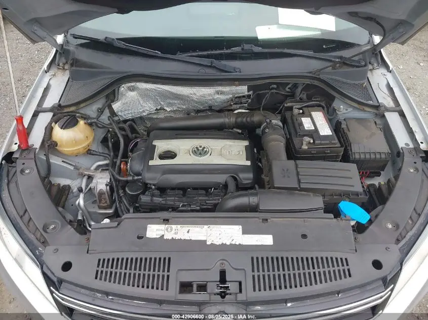 2012 VOLKSWAGEN TIGUAN LE