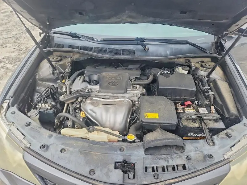 2012 TOYOTA CAMRY SE  