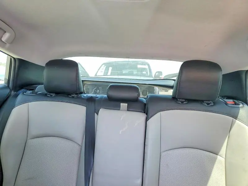 2018 TOYOTA PRIUS THREE  