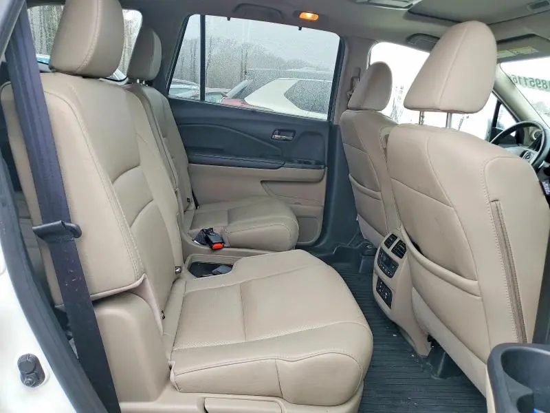 2017 HONDA PILOT ELITE  