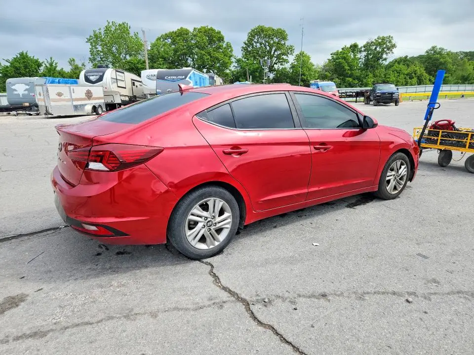 2019 HYUNDAI ELANTRA SEL  