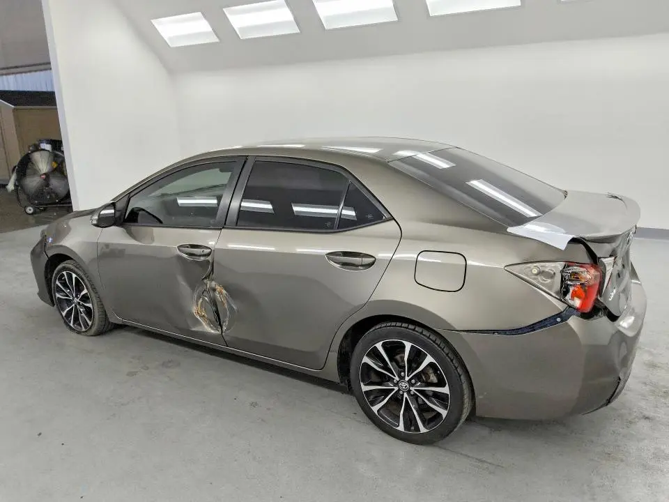 2019 TOYOTA COROLLA SE  