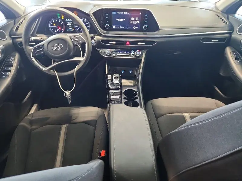 2022 HYUNDAI SONATA SEL  
