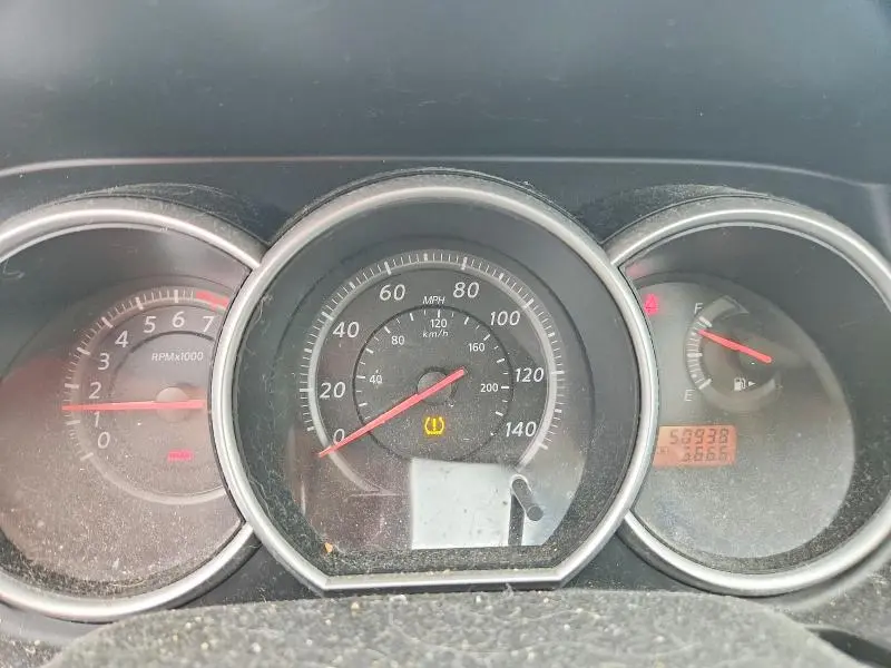 2011 NISSAN VERSA 1.8 S  