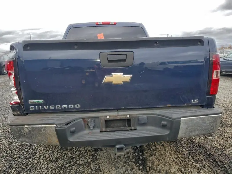 2010 CHEVROLET SILVERADO K1500 LS  