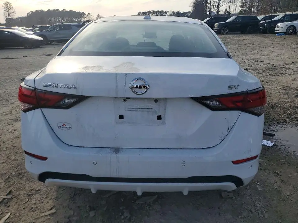 2021 NISSAN SENTRA SV  