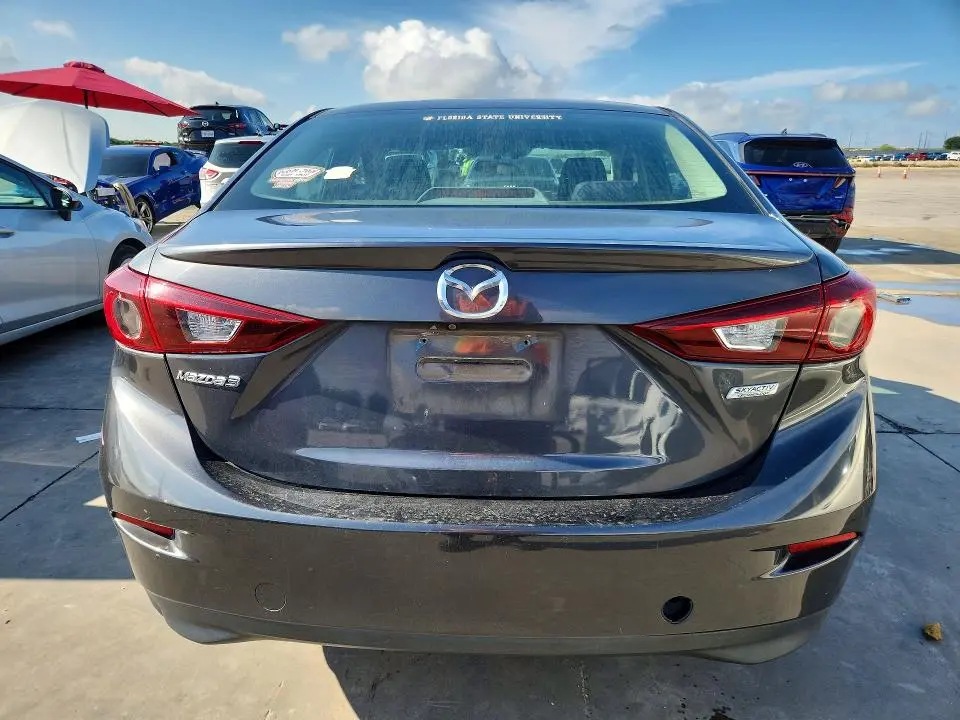 2016 MAZDA 3 TOURING  