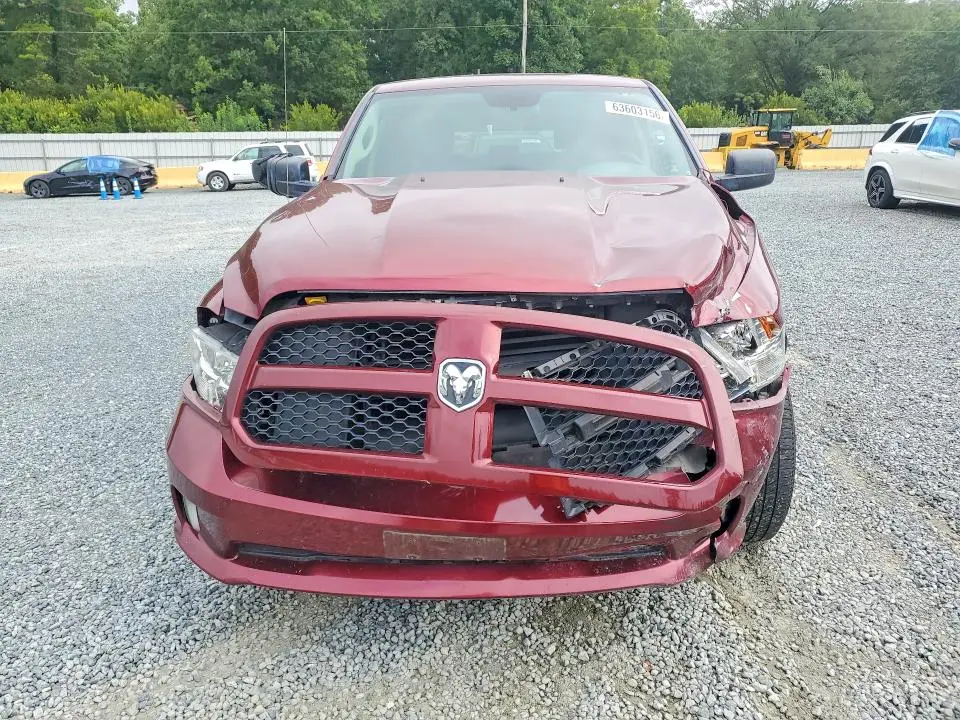 2016 RAM 1500 ST  