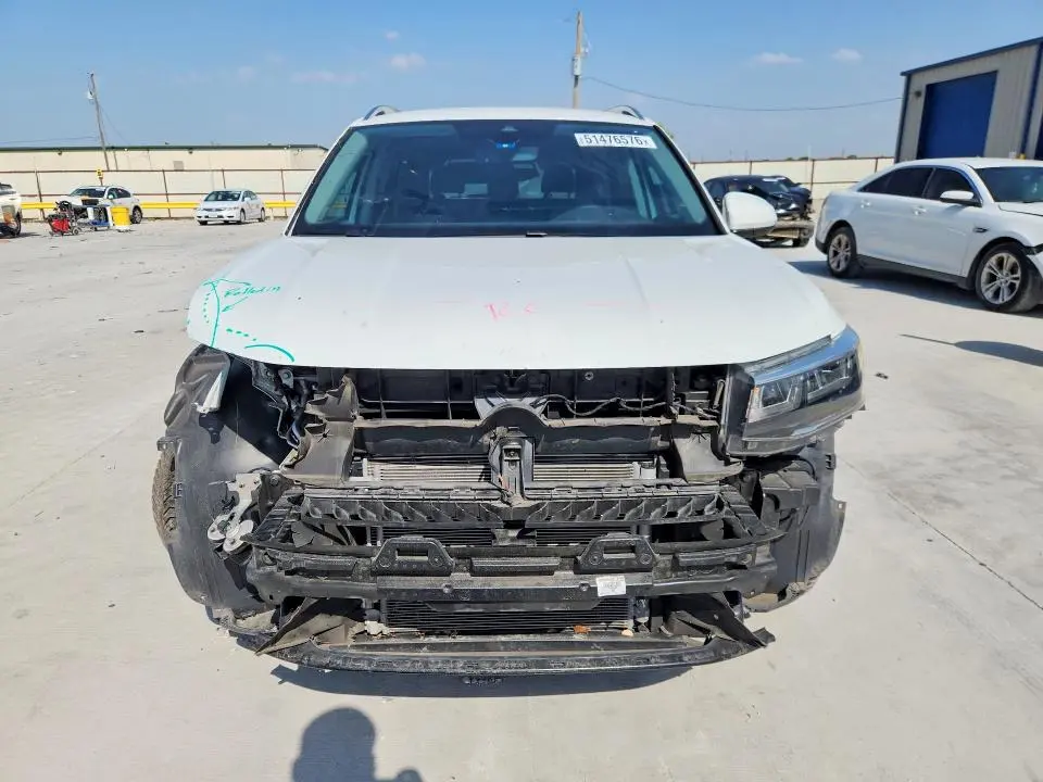 2024 VOLKSWAGEN TAOS SE  