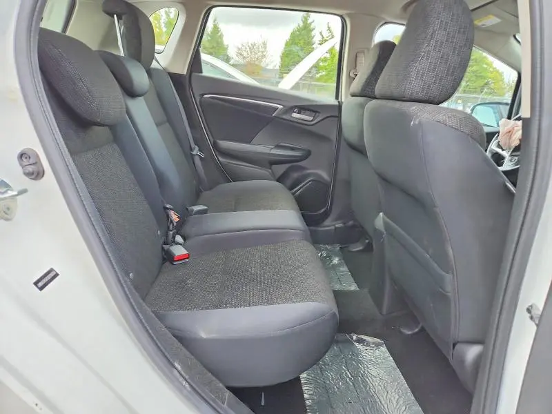 2016 HONDA FIT LX  
