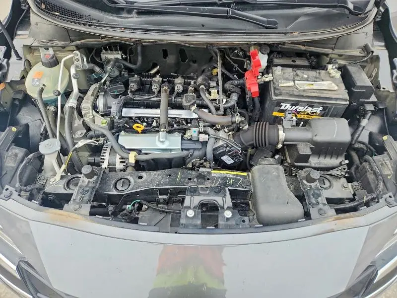 2024 NISSAN VERSA SV  