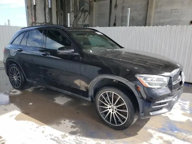 2021 MERCEDES-BENZ GLC 300  